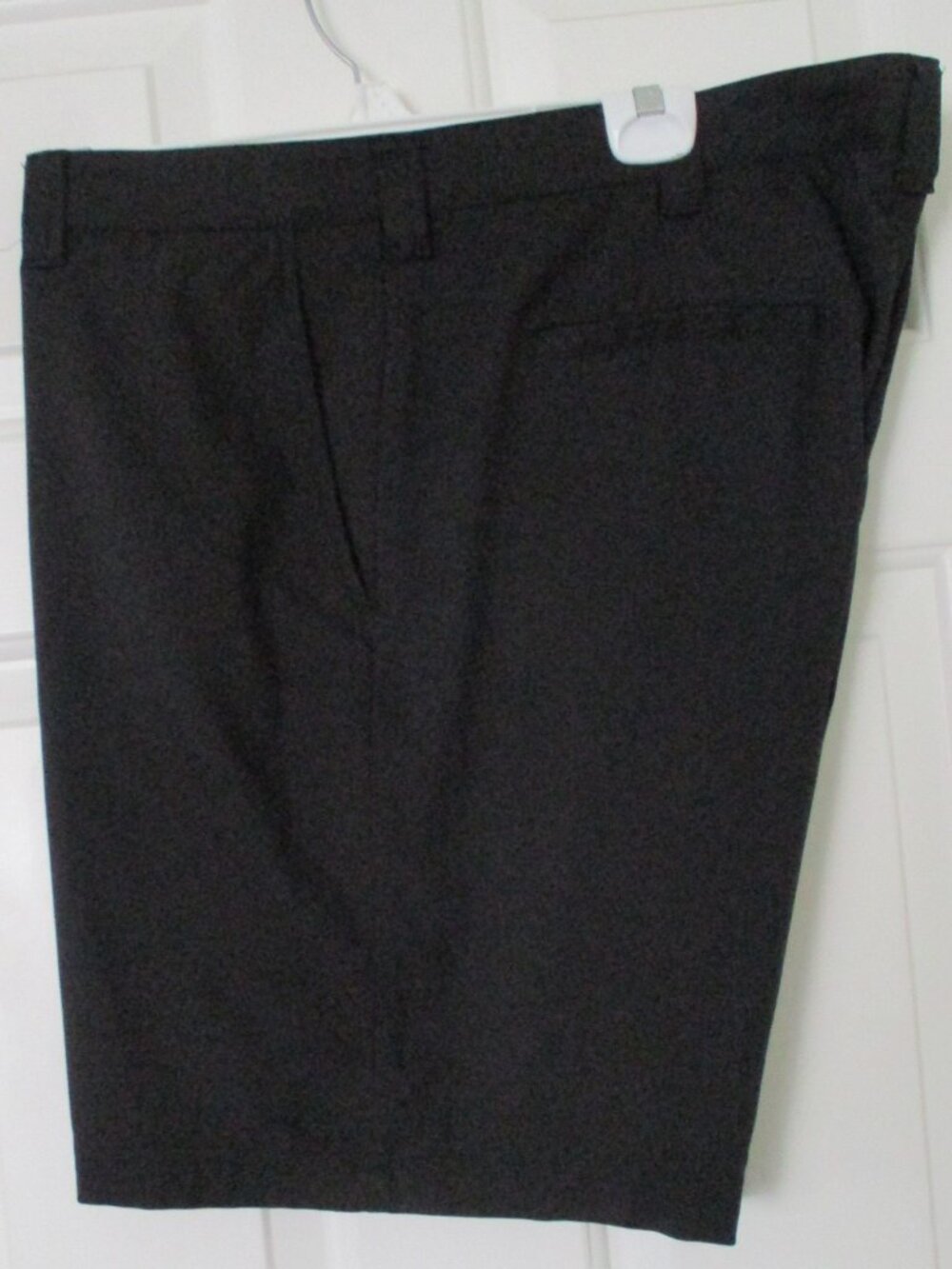 PGA Tour Mens Flat Front Black 6-Pocket Golf Short Pant - Size 40W